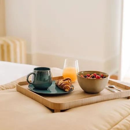 Ando Living - Flores 25 House Aparthotel 4*