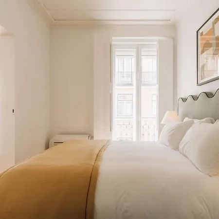 Ando Living - Flores 25 House Aparthotel Lissabon