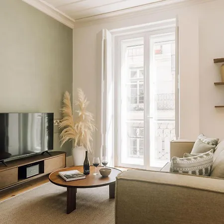 Ando Living - Flores 25 House 4* Lissabon