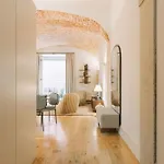 Ando Living - Flores 25 House