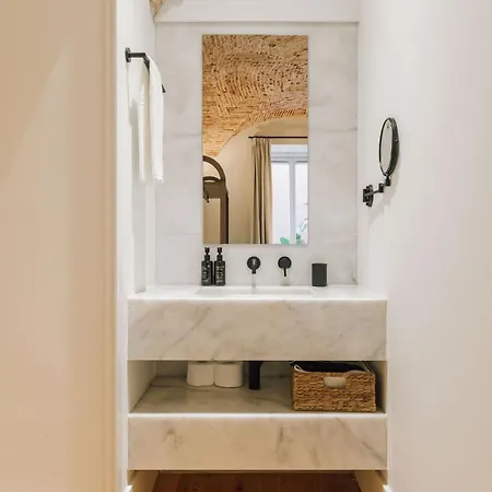 Apartman Ando Living - Flores 25 House