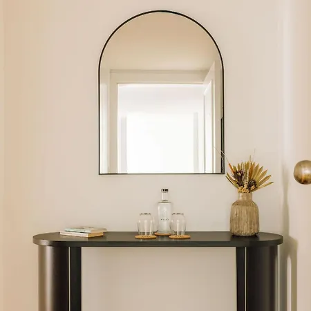 Apartman Ando Living - Flores 25 House