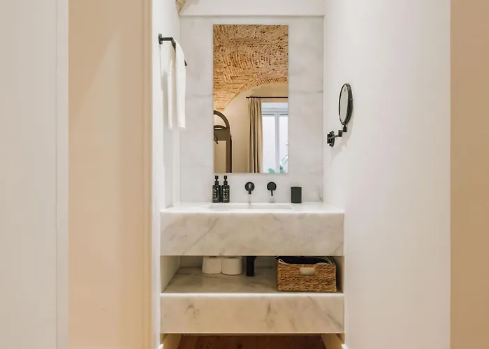 アパートホテル Ando Living - Flores 25 House