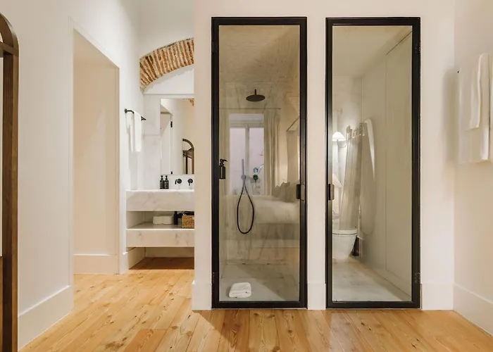 Ando Living - Flores 25 House *