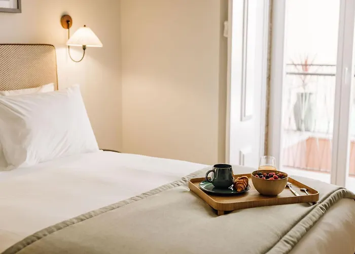 Ando Living - Flores 25 House