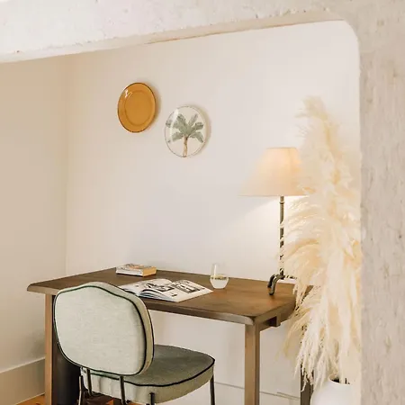Ando Living - Flores 25 House מלון דירות