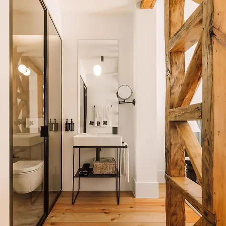 Ando Living - Flores 25 House מלון דירות 4*