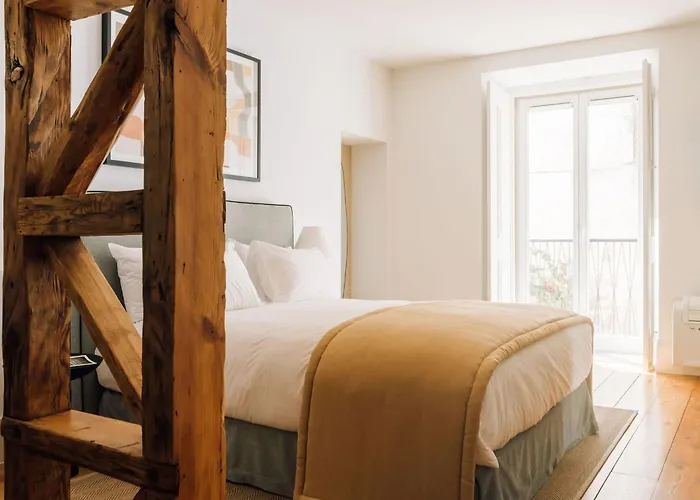 Aparthotel Ando Living - Flores 25 House 4*