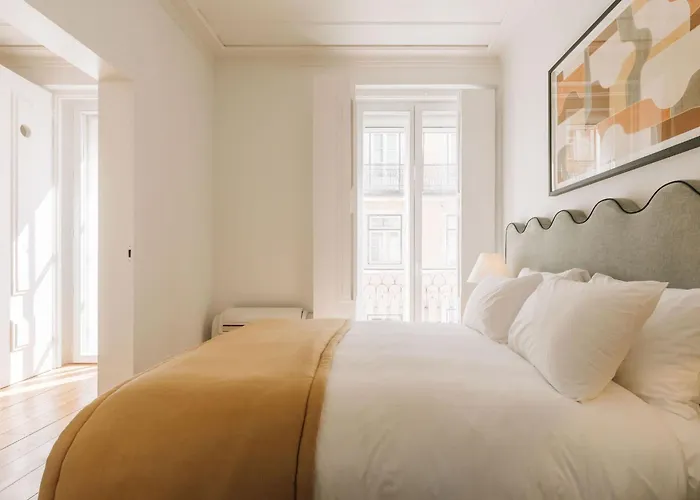 Ando Living - Flores 25 House Aparthotel Lisboa