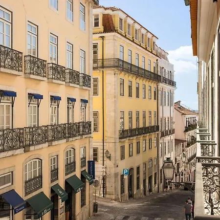 Ando Living - Flores 25 House Aparthotel 4*