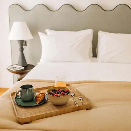 Aparthotel Ando Living - Flores 25 House 4*